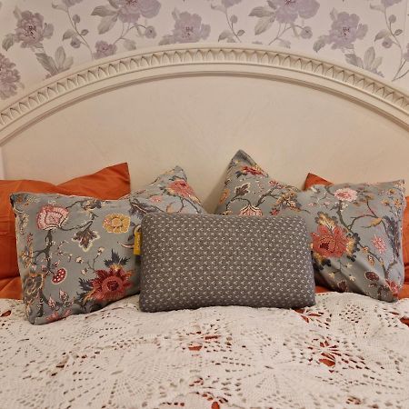 Lovely Apartment In Tallinn Old Town Экстерьер фото