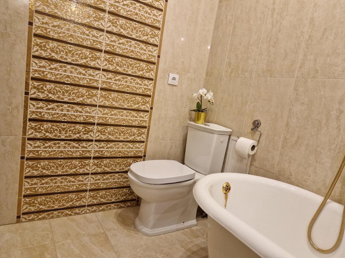 Lovely Apartment In Tallinn Old Town Экстерьер фото
