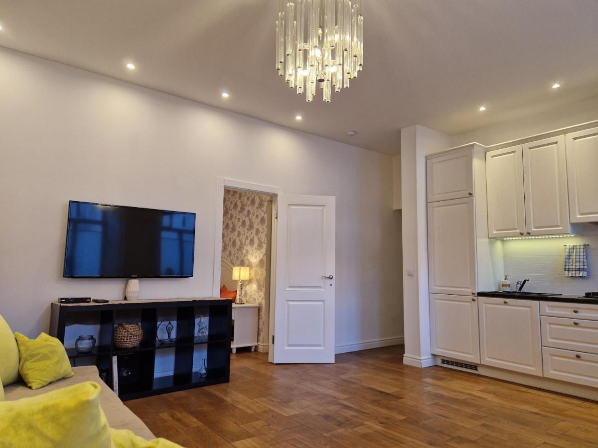 Lovely Apartment In Tallinn Old Town Экстерьер фото